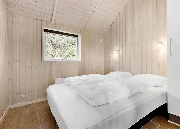 8227-knebel-nykjaersvej-23